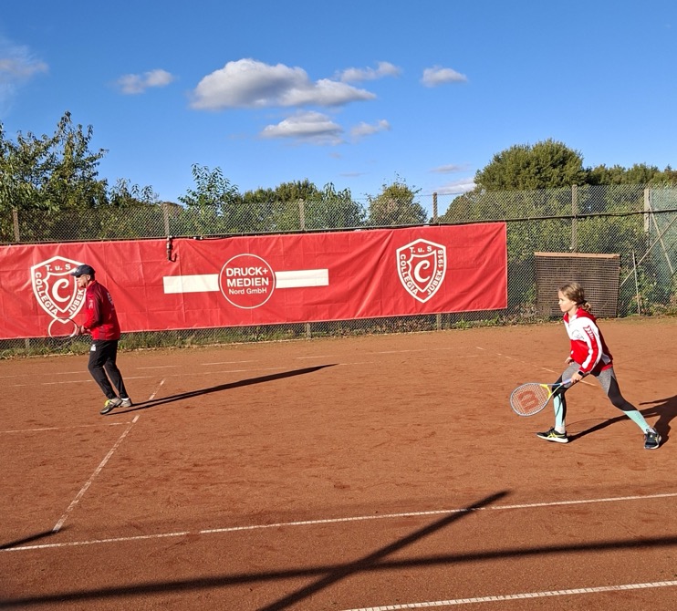25 10 20 tennis1